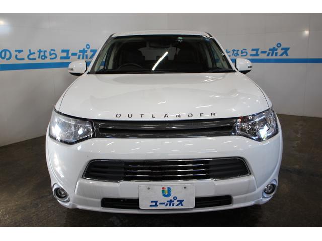 アウトランダーＰＨＥＶ　入庫しました