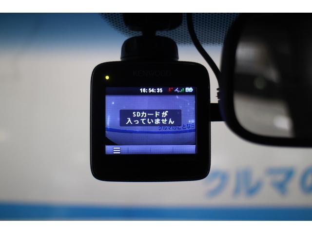 フィット　入庫しました