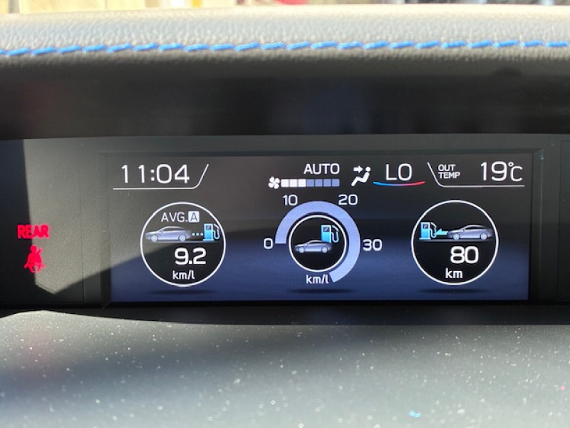 スバル レヴォーグ