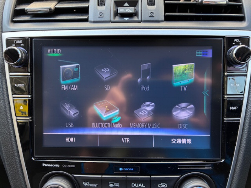 スバル レヴォーグ