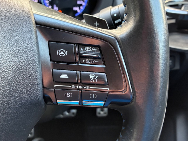 スバル レヴォーグ