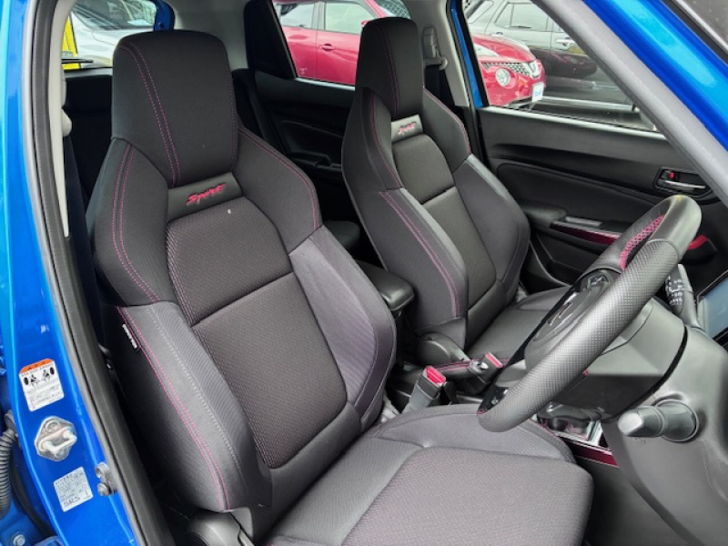 スズキ スイフトスポーツ