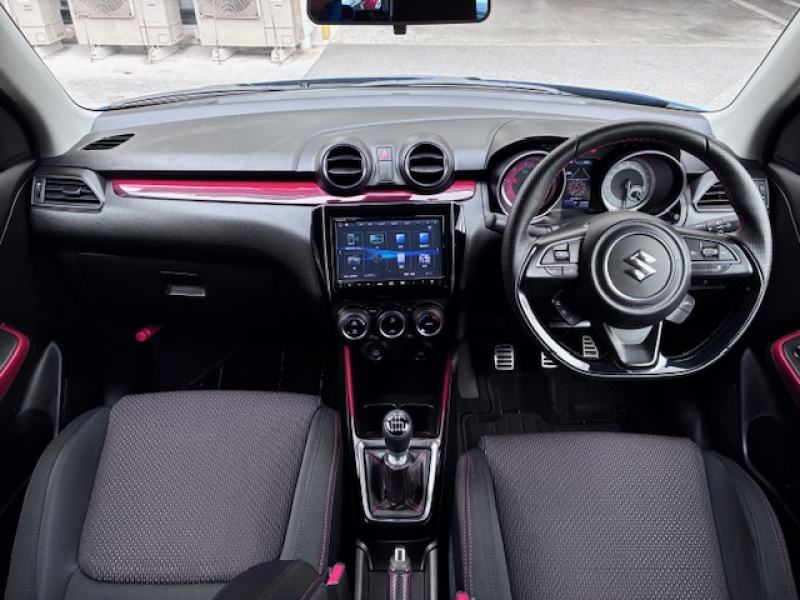 スズキ スイフトスポーツ