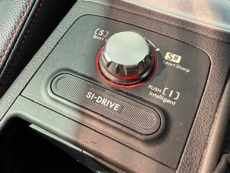 スバル インプレッサWRX