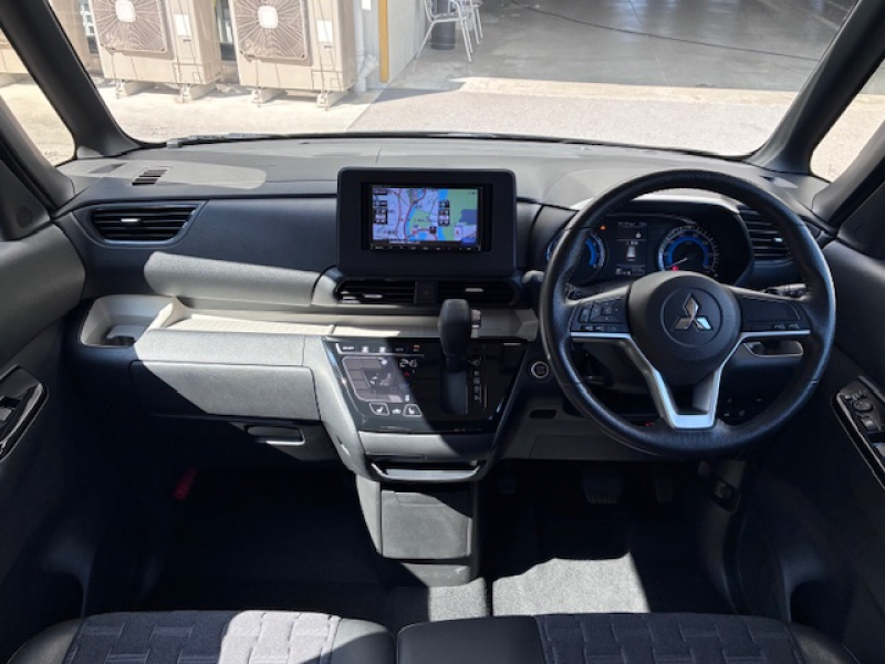 三菱 デリカミニ