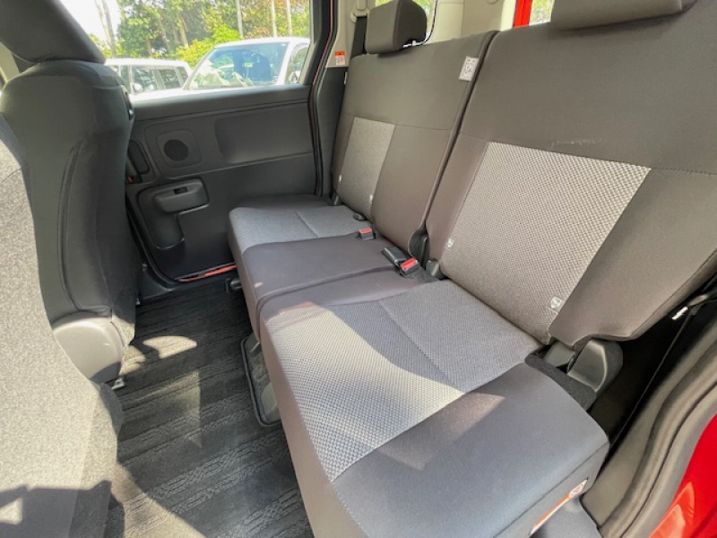 トヨタ シエンタ