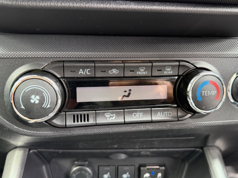 ダイハツ ロッキー