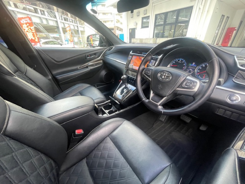 トヨタ ハリアー