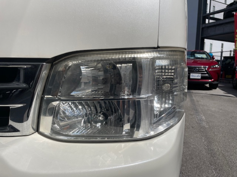 トヨタ ハイエースバン