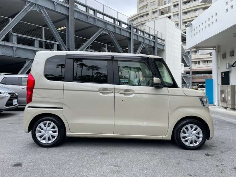 ホンダ N-BOX