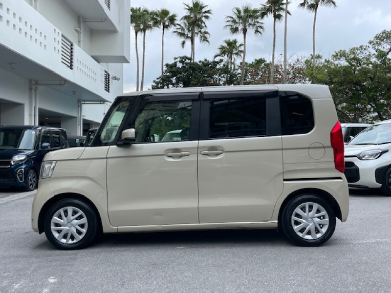 ホンダ N-BOX