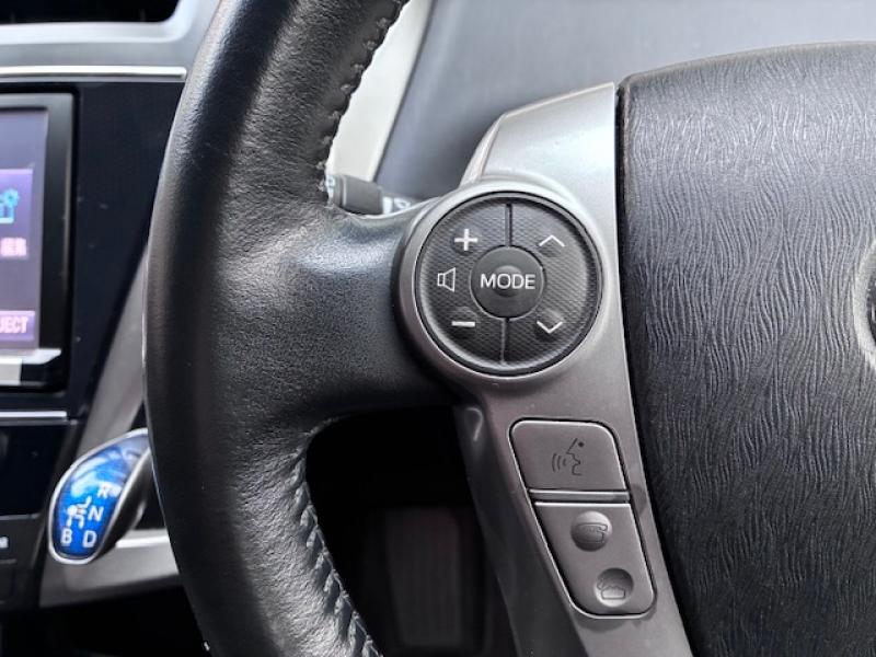 トヨタ プリウスα