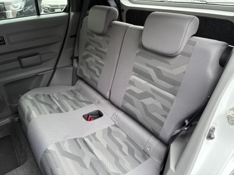 ダイハツ タフト