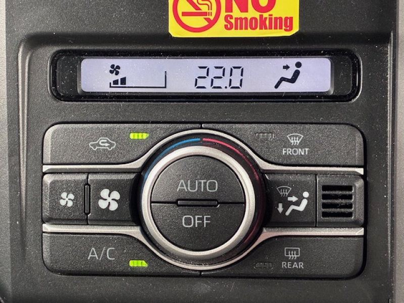 ダイハツ タフト