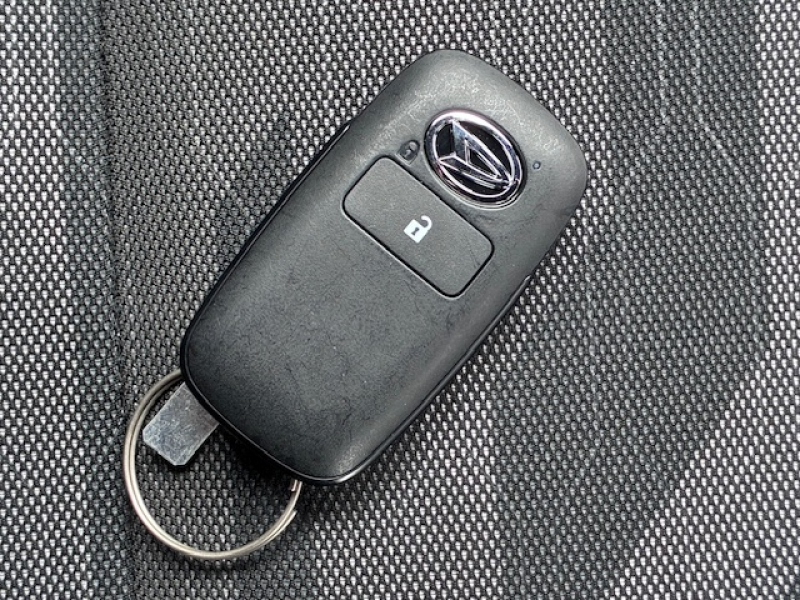 ダイハツ タフト