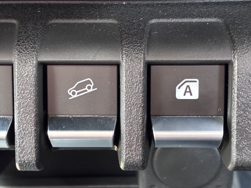 スズキ ジムニー