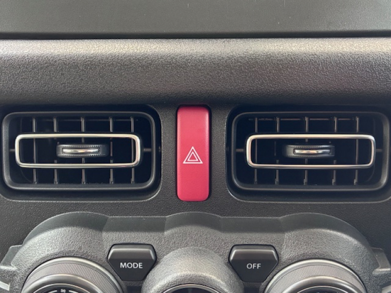 スズキ ジムニー