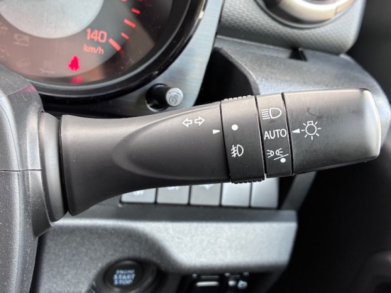 スズキ ジムニー