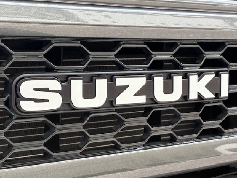 スズキ ジムニー