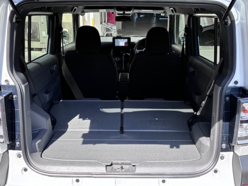 ダイハツ タフト