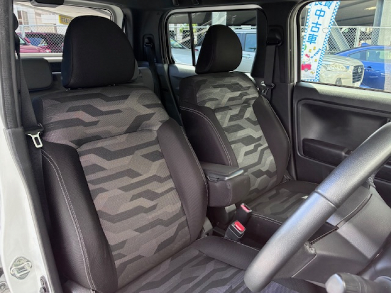 ダイハツ タフト