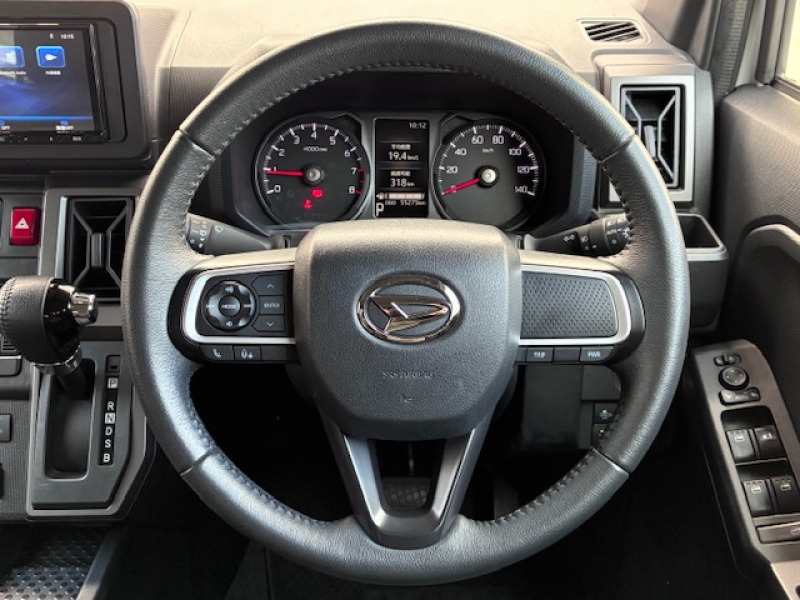 ダイハツ タフト