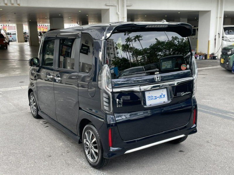 ホンダ N-BOX