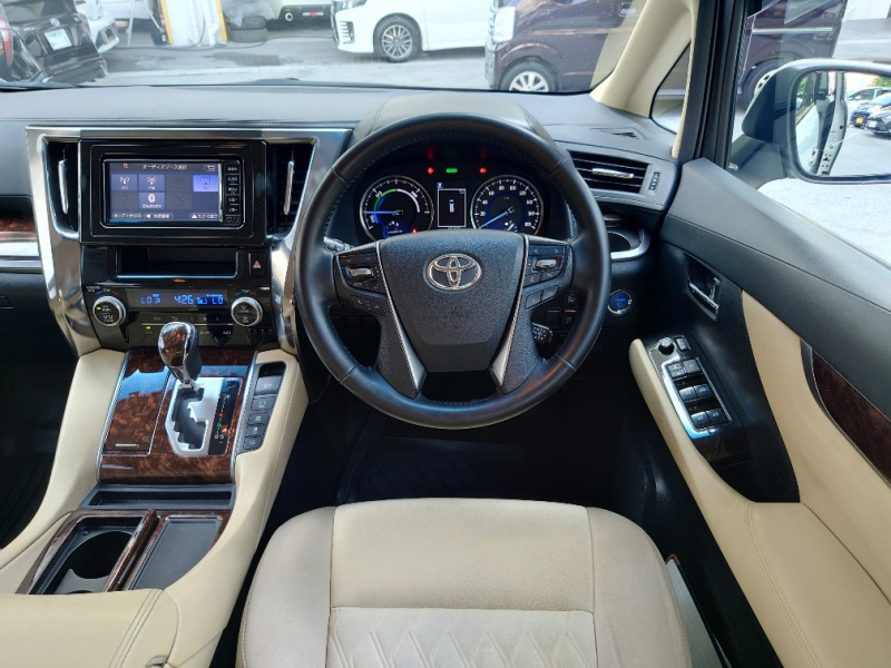 トヨタ アルファード ハイブリッド