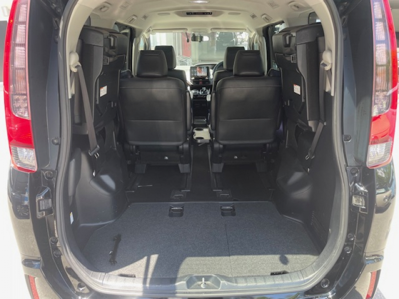 トヨタ エスクァイア