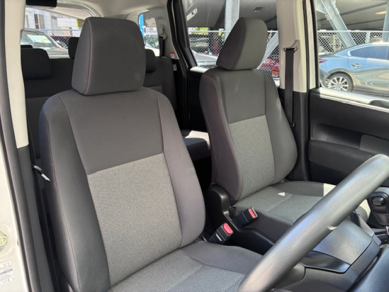 トヨタ シエンタ