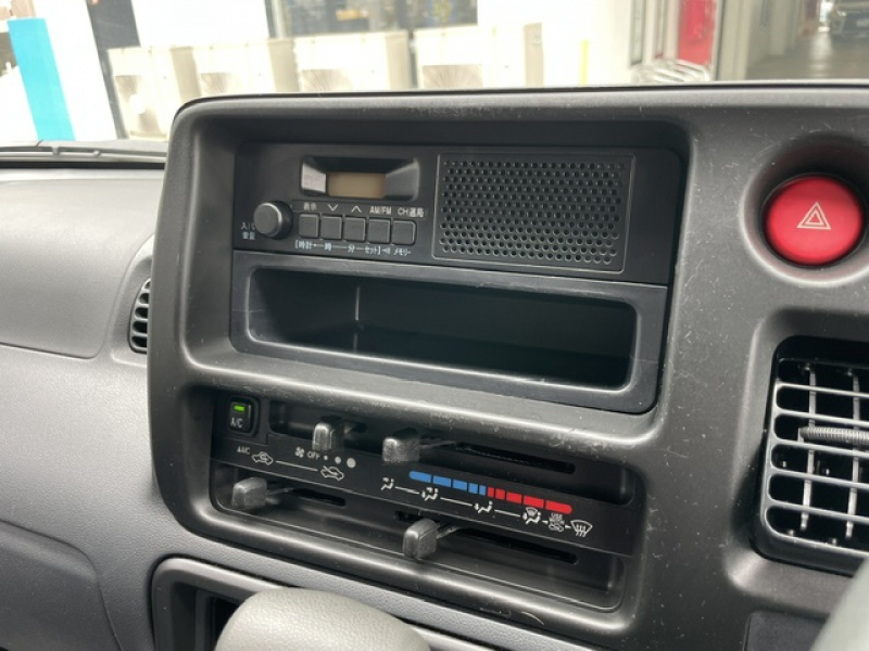 ダイハツ ハイゼットカーゴ