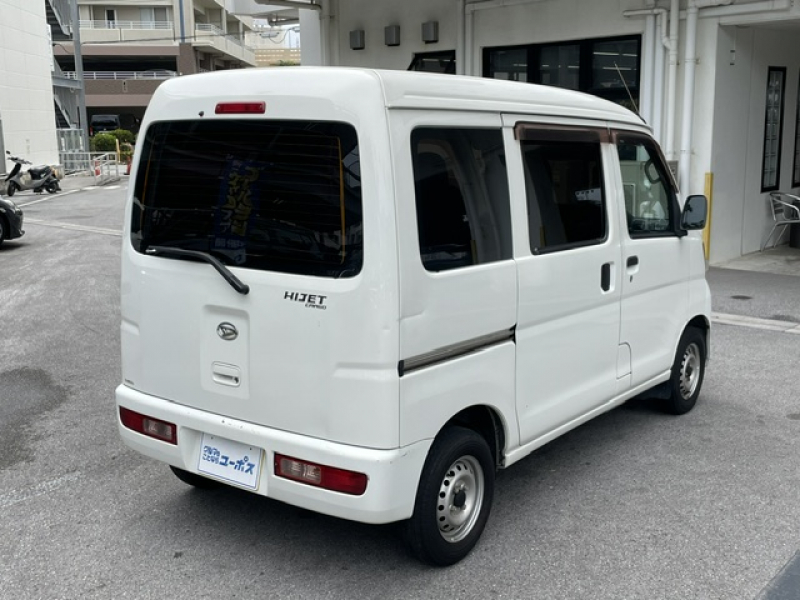 ダイハツ ハイゼットカーゴ