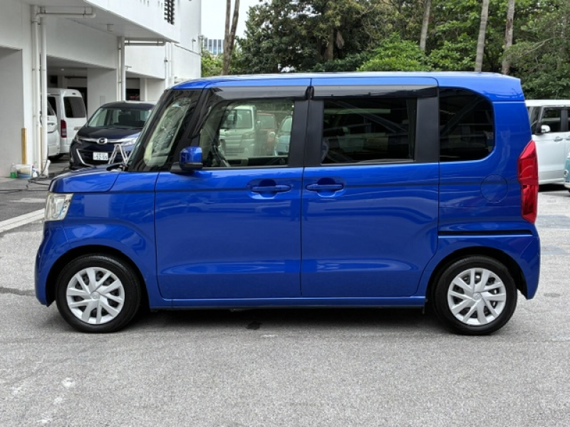 ホンダ N-BOX