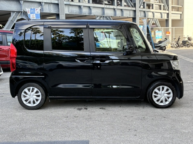 ホンダ N-BOX