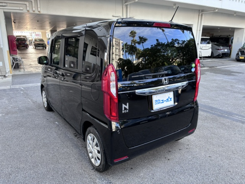 ホンダ N-BOX
