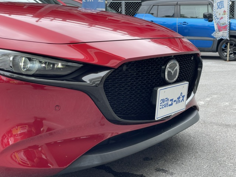 マツダ MAZDA 3