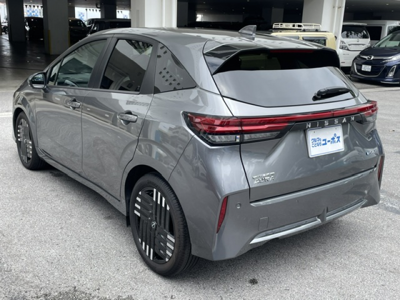 日産 オーラ