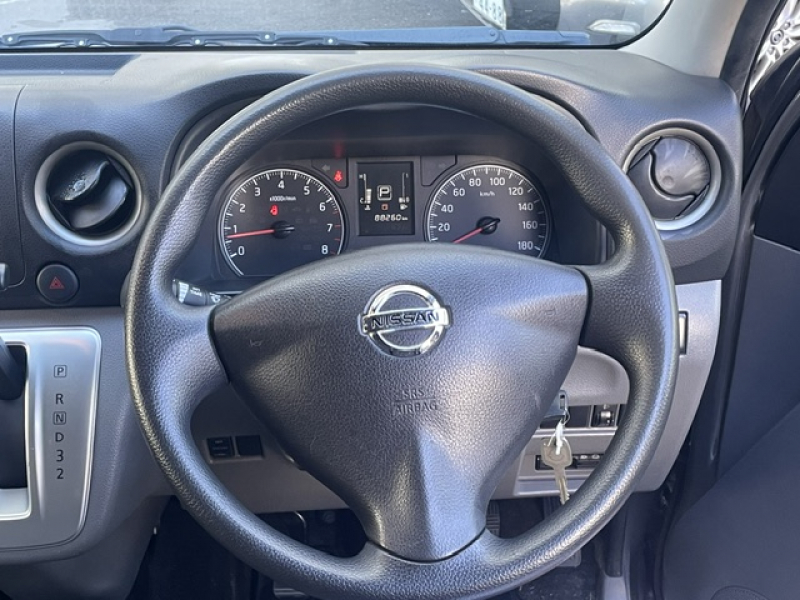 日産 NV350キャラバン