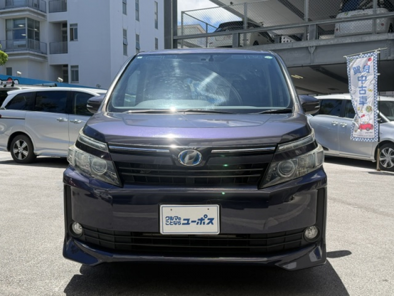トヨタ ヴォクシー