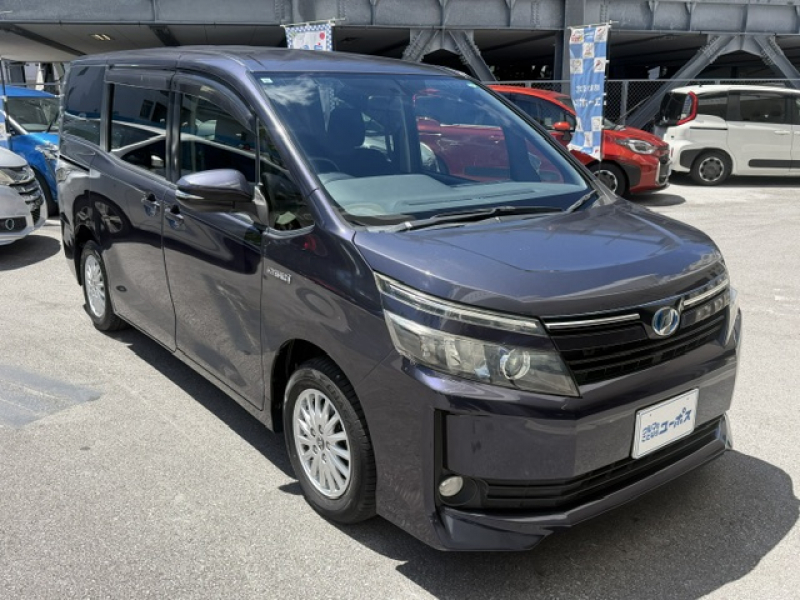 トヨタ ヴォクシー