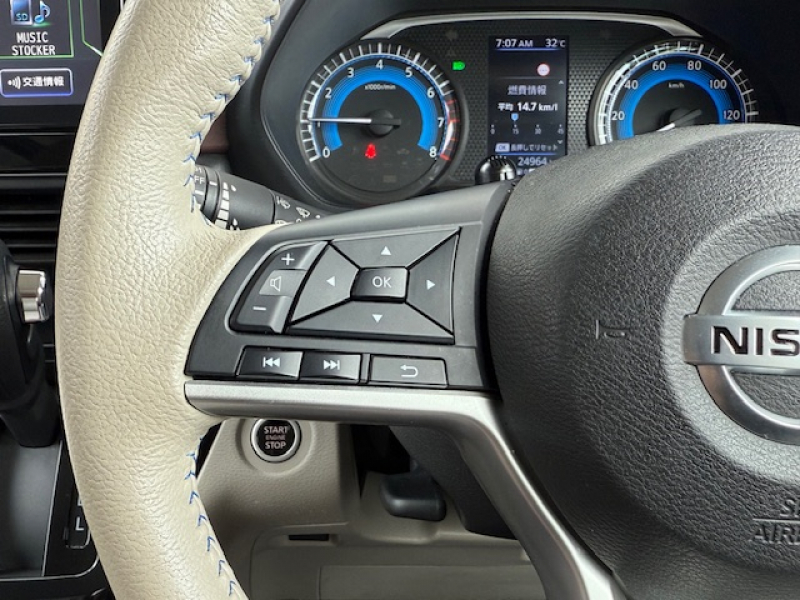 日産 ルークス