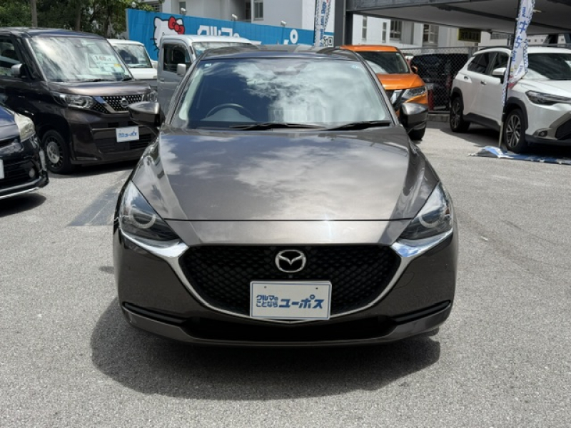 マツダ MAZDA 2