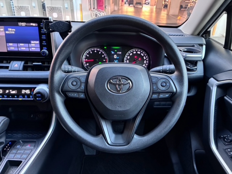 トヨタ RAV4
