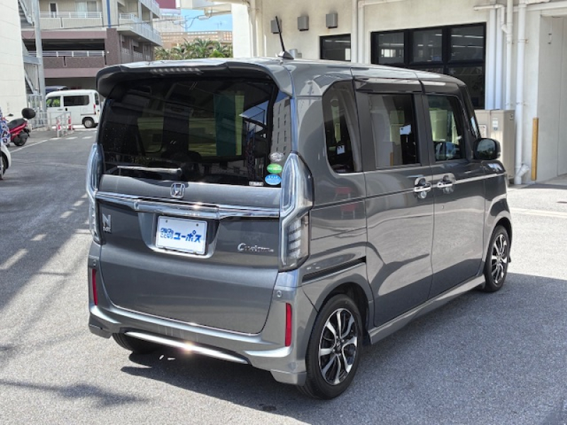 ホンダ N-BOX