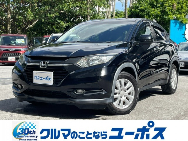 ヴェゼル　入庫しました