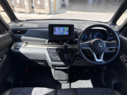 三菱 デリカミニ