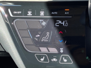 三菱 デリカミニ