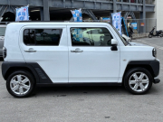 ダイハツ タフト