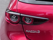 マツダ MAZDA 3