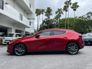 マツダ MAZDA 3